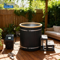 Bañera de Inmersión Fría Contemporánea de WPC Negro con Revestimiento de Acero Inoxidable 304 para Jardín o Patio Trasero, Ideal para Relajación y Descanso de Lujo
