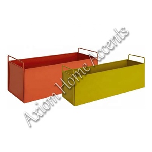 Axiom Home Accents' Contemporáneo Metal Interior Jardín Decoración Acabado rústico Macetas y jardineras para plantas de interior Decoración de jardín - Product Image 5