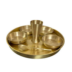 Service de table en laiton antique 7 pièces 1 bol plaqué 4 bols en verre 1 cuillère Finition mate en laiton Ustensiles de cuisine pour la cuisine - Product Image 1