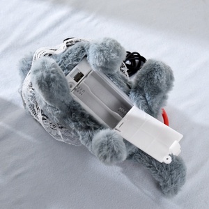 Jouet en peluche électrique pour chat qui miaule et marche, avec corde, pour enfants - Product Image 4