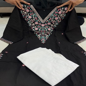 Kurti ชุดแต่งกายสำหรับงานแต่งงานและงานปาร์ตี้คุณภาพพรีเมียมจากผู้จัดจำหน่ายอินเดียและผู้ส่งออก - Product Image 4