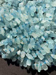 Perles de pierre d'aigue-marine naturelle brute, forme libre, bleu magnifique, pierre précieuse super claire, perles de haute qualité - Product Image 2