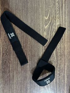 Correas de Levantamiento Acolchadas de Neopreno de Alta Calidad al por Mayor con Cierre de Hebilla de 2mm de Grosor para Gimnasio y Entrenamiento - Agarre Antideslizante de Alta Resistencia - Product Image 6
