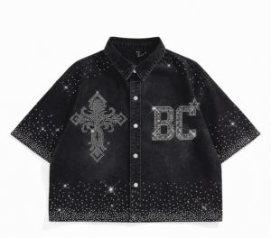BUILT CRAFT - Ropa Urbana de Mezclilla con Pedrería de Lujo, Personalización de Logotipos y Etiquetas - Product Image 6