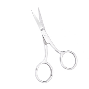 Ciseaux à cuticules de haute qualité, conçus pour une utilisation fluide, offrant un mouvement contrôlé et des résultats soignés pour les cuticules. - Product Image 3