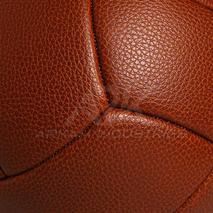 Ballon de football en cuir antique artisanal, style vintage, pour l'affichage et la collection - Product Image 5