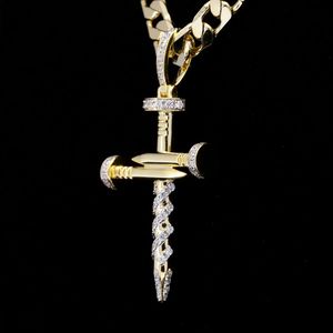 Collier pendentif croix poignard plaqué or avec micro-pavé CZ, chaîne à maillons, bijoux hip-hop, cadeau - Product Image 1