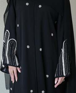 Wholesale Beaded Sequined Solid <b>Eid</b> V Neck Lightweight Breathable Polyester Floor Length <b>Long</b> Sleeve Handmade Modest Muslim - Product Image 1