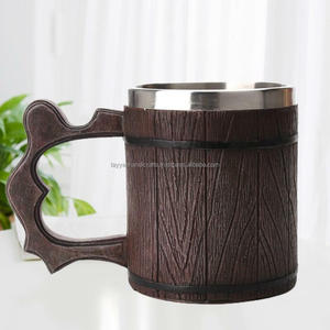 Nouvelle tasse à bière en bois gravée avec intérieur en acier inoxydable pour les amateurs de bière - Product Image 4