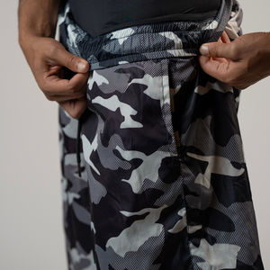 Nouveaux shorts de bain Awrah personnalisés avec logo, design camouflage, shorts Awrah couvrant les genoux pour hommes, 100% polyester, imperméables, séchage rapide, short Awrah - Product Image 3