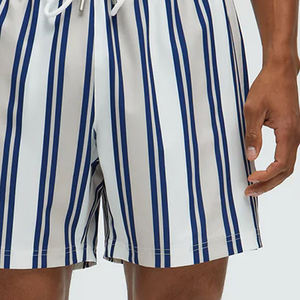 กางเกงขาสั้นผู้ชาย มีสีสันให้เลือกหลากหลาย เหมาะสำหรับทุกฤดูกาล ทรงทันสมัย เนื้อผ้านุ่ม สวมใส่สบาย สำหรับผู้ชาย พร้อมโลโก้แบบกำหนดเอง - Product Image 4