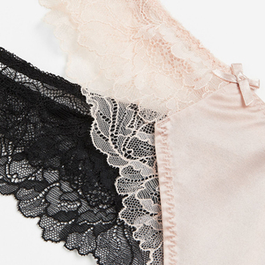 Culottes string confortables en nylon imprimé pour femmes, avec dentelle mignonne, séchage rapide, sous-vêtements à taille élastique pour jeunes filles, vente en gros à prix abordable - Product Image 6