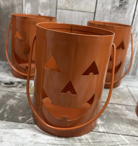 Linterna de Calabaza Metálica para Halloween con Portavelas para Uso en Exteriores al Mejor Precio al por Mayor - Product Image 5