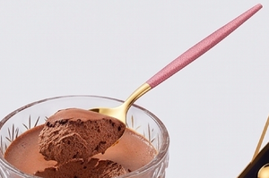 Juego de cubiertos Bella Pink Gold de doble tono en acero inoxidable con mango rosa mate PVD, apto para lavavajillas, para bodas y restaurantes. - Product Image 6