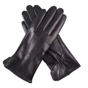 Gants d'hiver en cuir de mouton noir pour femmes, fabriqués au Pakistan, avec doublure en laine, style décontracté quotidien en PU, tendance - Product Image 4