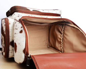 Sac à dos de luxe fait main en cuir pleine fleur, sac de voyage et d'école en cuir de vachette, sac à dos tendance pour femmes et hommes, qualité supérieure LHBP-0075B - Product Image 3