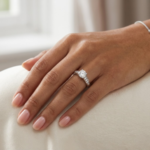 Excelente Anillo de Bodas con Diamante Redondo Real de 1.00 TCW en Oro Blanco de 14K |   Anillo de Compromiso Clásico con Diamantes para Mujer, Joyería Fina - Product Image 2