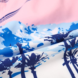 Shorts de bain pour homme personnalisés, taille élastique, vêtements de plage décontractés, 100% polyester pour la natation et les vacances à la plage - Product Image 4