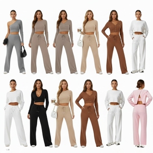 Conjuntos de Dos Piezas para Mujer a Precio de Fábrica, Logotipo Personalizado, Tops Ajustados, Conjuntos de Camisetas, Conjuntos de Ropa para Chicas, Ropa Deportiva al por Mayor - Product Image 5