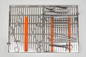 Juego de Extracción Dental Hu-Friedy - 15 Instrumentos con Cassette de Esterilización Grande - Product Image 2