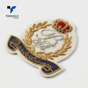 ป้ายปักคุณภาพสูงลายมงกุฎและพวงหรีดแบบเย็บติดบนผ้า - Product Image 4