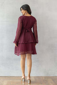 Elegante Vestido Midi Cruzado de Gasa Borgoña con Bordado, Manga Larga, Cuello en V, Ajustado, Estilo Otoñal, Hermoso Vestido de Fiesta - Product Image 2