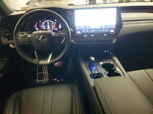 Comme neuf 2024 Lx-us R-X 350 AWD - Product Image 4