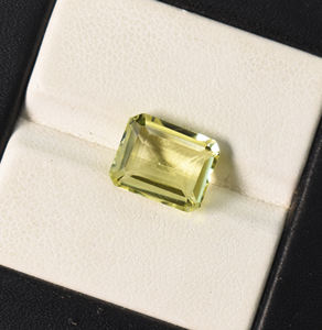 พลอยเลมอนควอตซ์ธรรมชาติทรงแปดเหลี่ยม 11x9x7.5 มม. 4.25 กะรัต - Product Image 3