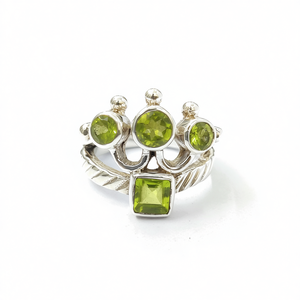 9.7 Grams Peridot <b>Crystal</b> <b>Ring</b> - Product Image 2