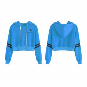 ผู้ผลิตเสื้อผ้าสั่งทำพิเศษ เสื้อฮู้ดดี้ผ้าฝ้ายเนื้อหนาสีพื้นคุณภาพสูง ทรงครอปสำหรับผู้หญิง เสื้อฮู้ดดี้ครอปท็อป - Product Image 1