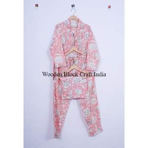 ชุดนอนผ้าฝ้ายพิมพ์ลายดอกไม้แบบเบาสบายสำหรับผู้หญิง เนื้อผ้านุ่มระบายอากาศได้ดี เหมาะสำหรับการพักผ่อน การนอนหลับ และสวมใส่สบายๆ - Product Image 5