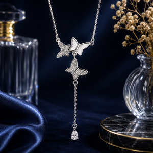 Collar con Colgante de Mariposa de Plata de Ley 925, con Circonita Cúbica, Acabado Pulido, Engaste de Garra, Regalo para Mujer - Product Image 1