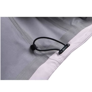 Chaqueta Deportiva Econex Unisex con Capucha, Forro Polar, Corta, Impermeable, Estilo Deportivo, Gris con Detalles Negros, Corte Regular, para Otoño, con Cierre - Product Image 6