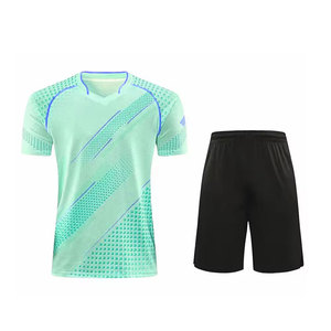 Uniformes de tennis personnalisés avec logo d'équipe, chemises de badminton respirantes avec shorts, uniformes d'entraînement de tennis unisexes professionnels - Product Image 4
