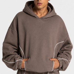 Sudadera con Capucha para Hombre OEM, Color Mocha con Líneas en Contraste, Estilo Casual, Talla Grande, Sudadera de Felpa Premium - Product Image 4