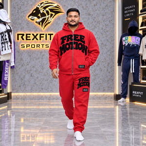 Conjunto de chándal de chenilla roja con apliques y cremallera completa para hombre, sudadera con capucha de forro polar grueso y pantalones jogger con puños, informal, de invierno, con etiqueta personalizada - Product Image 2