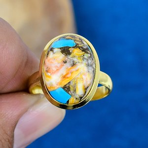 Bague en argent sterling 925 plaqué or 18 carats avec pierre précieuse ovale en cuivre jaune huître - Product Image 2