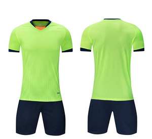 Uniforme de football uni en polyester, modèle sublimé, ensemble de maillots de football personnalisés, couleurs du maillot de football - Product Image 4