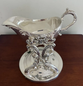 Crisol de metal plateado pulido clásico con asa, base de pedestal con adornos ornamentados, quemador de incienso de latón hecho a mano de primera calidad - Product Image 2