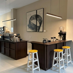4GoodThings Recycled Plastic Eco-Friendly Bar <b>Stool</b> with Minimalist Design Steel Frame for Home Bar Hotel Farmhouse <b>Outdoor</b> Use - Product Image 3