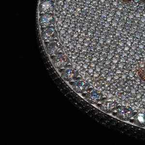 Colgante de Moissanita Hiphop de Plata de Ley 925 Redondo VVS con Incrustaciones de Dos Tonos Bañado en Rodio - Product Image 1