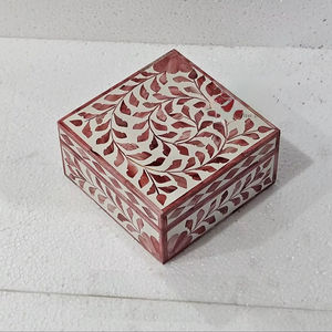 Caja de Joyería Decorativa Hecha a Mano con Diseño Marroquí de Flor de Amor con Incrustaciones de Hueso Ecológica, Decoración para Mesa del Hogar, Año Nuevo - Product Image 1