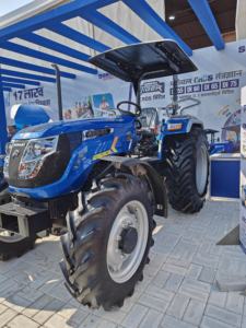 Tracteur agricole Sonalika DI60 75 CV avec transmission intégrale, levage hydraulique, composants essentiels (réservoir sous pression du moteur) pour travaux lourds - Product Image 2