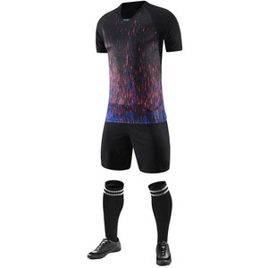 Fabricante Avanzado de Uniformes de Fútbol Personalizados, Conjunto Deportivo Transpirable para Equipos de Fútbol, Suministro al por Mayor - Product Image 3