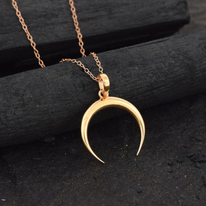 เครื่องประดับเงินแท้ 925 ชุบทอง ชุบโรเดียม ดีไซน์วินเทจ รูปทรงเกือกม้า จี้ห้อยคอ สร้อยคอสวยหรูสำหรับผู้หญิง - Product Image 5