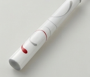 Ensemble de couverts modernes en acier inoxydable avec manches blancs et rouges, compatibles lave-vaisselle, cuillère, fourchette, couteau pour usage domestique - Product Image 2