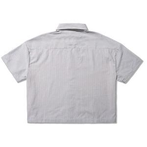 เสื้อเชิ้ตแขนสั้นลายทางสไตล์สตรีทแวร์สำหรับผู้ชาย พิมพ์ลายติดกระดุม ทรงบ็อกซี่ - Product Image 2