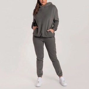 Survêtements de jogging personnalisés pour femmes avec logo, vente en gros, ensemble de survêtements amples pour femmes grandes tailles - Product Image 1
