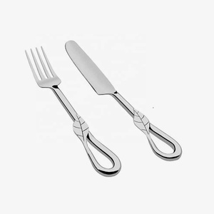 Ensemble de couverts en relief de conception de poignée faite à la main en acier inoxydable royal pour le restaurant arrière école-Passe au lave-vaisselle écologique - Product Image 4