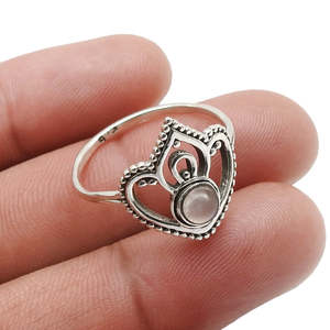 แหวนโบฮีเมียนคุณภาพสูง แหวนรูปมงกุฎหรูหราและสง่างามสำหรับแฟนสาว แหวนโรแมนติกแบบฝังขอบ ทำจากเงินแท้ 925 - Product Image 4